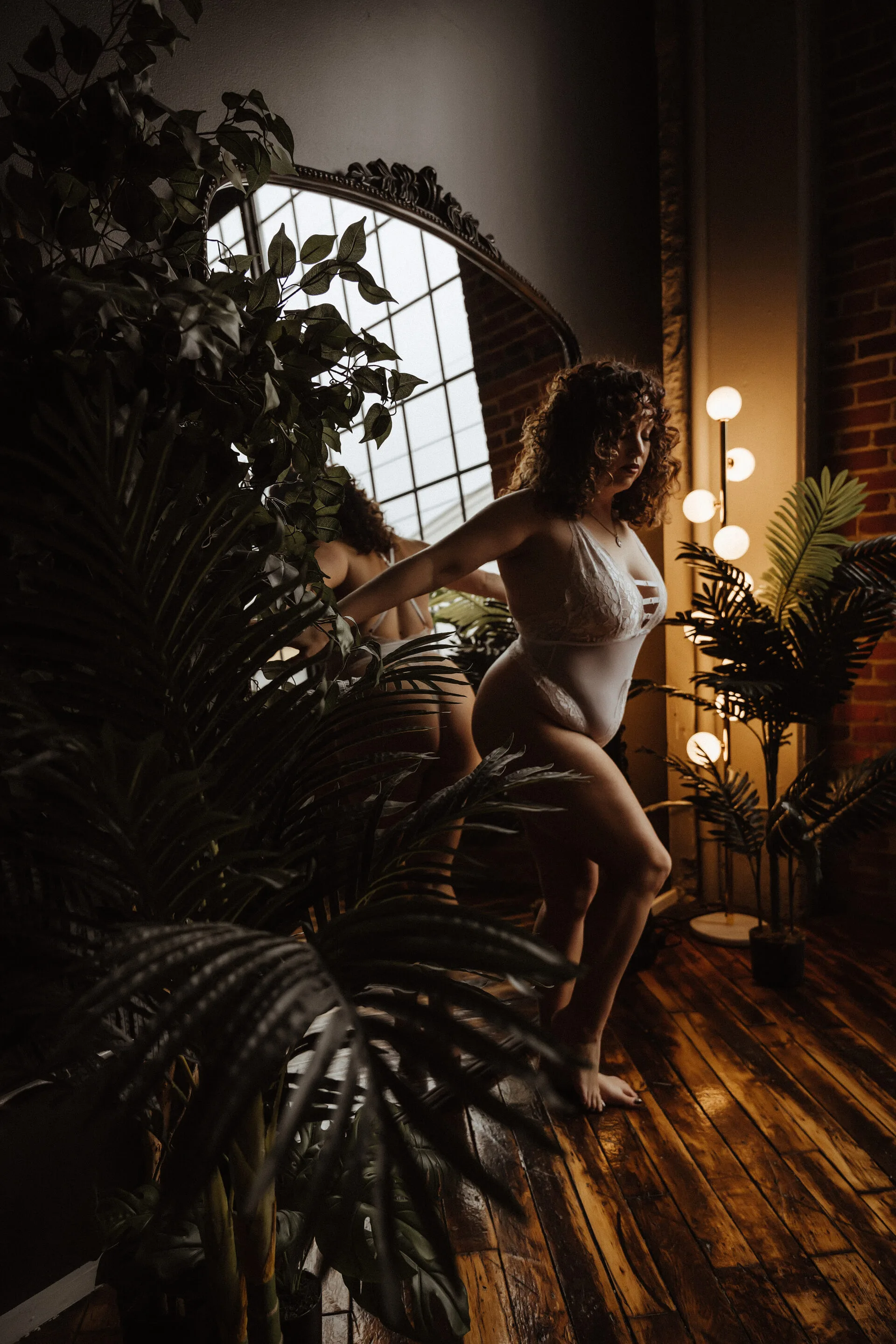 Indianapolis Boudoir, Indiana boudoir studio, Indy Boudoir, Plus Size Boudoir Indianapolis, Plus size Boudoir, Plus size boudoir Indiana
